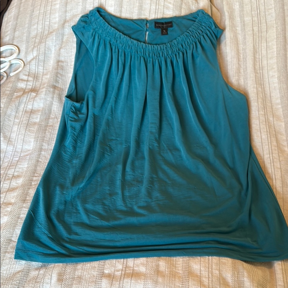 Worthington Lined Teal Smocked Tank Top/Shell